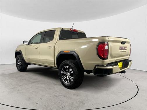 2023 GMC Canyon Base