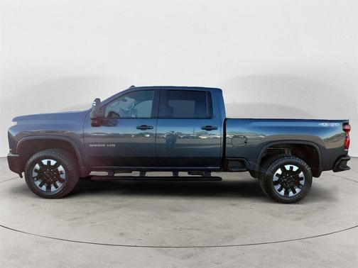 2020 Chevrolet Silverado 2500 Custom