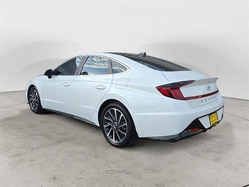 2022 Hyundai SONATA Limited