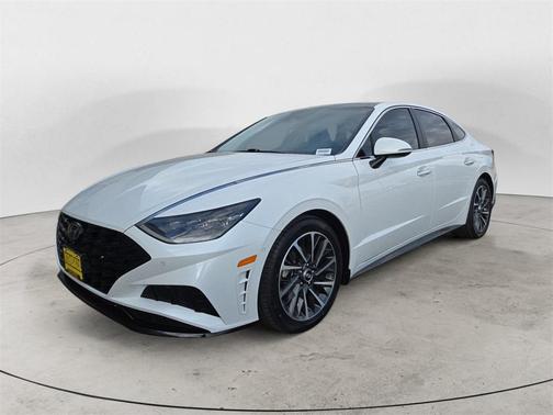 2022 Hyundai SONATA Limited