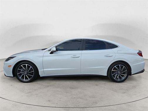 2022 Hyundai SONATA Limited