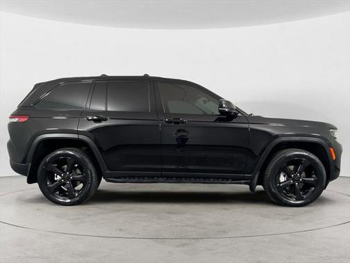2023 Jeep Grand Cherokee Limited X