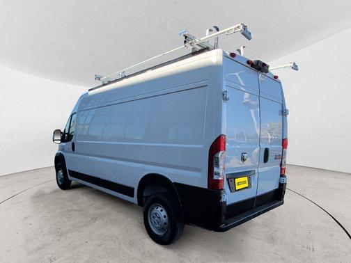 Bright White Clearcoat 2022 RAM ProMaster 2500 High Roof
