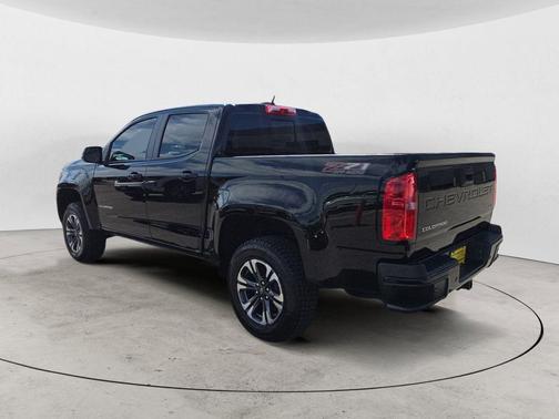 Black 2022 Chevrolet Colorado Z71