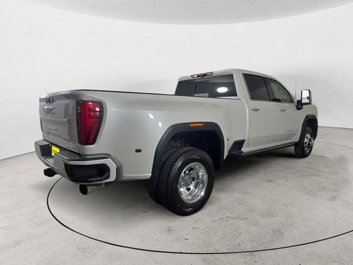 White Frost Tricoat 2024 GMC Sierra 3500 Denali