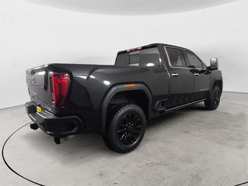 2023 GMC Sierra 2500 Denali