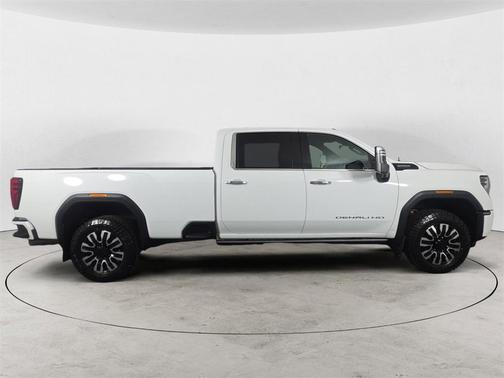 2024 GMC Sierra 3500 Denali