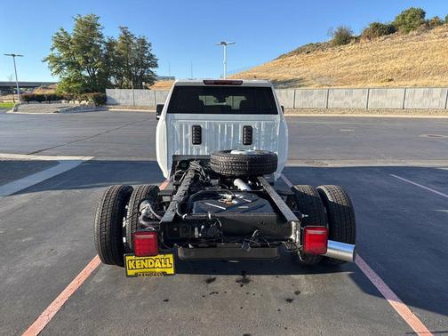 2026 Chevrolet Silverado 3500 WT