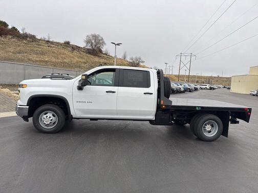 2026 Chevrolet Silverado 3500 WT