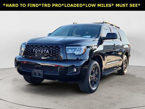 2022 Toyota Sequoia Base