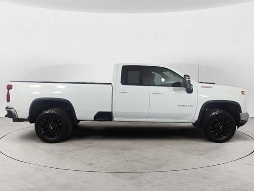 2025 Chevrolet Silverado 3500 LT