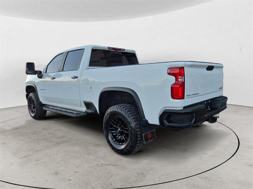 2024 Chevrolet Silverado 2500 4WD Crew Cab Standard Bed ZR2