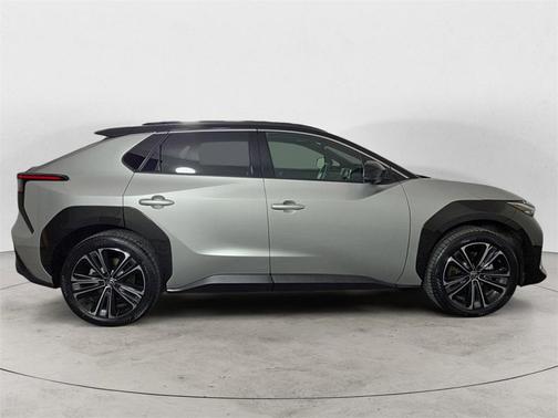 2023 Toyota bZ4X Limited