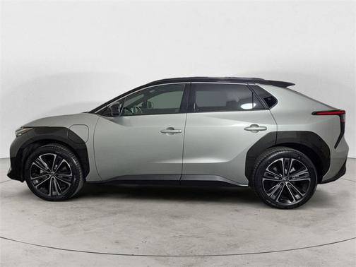2023 Toyota bZ4X Limited