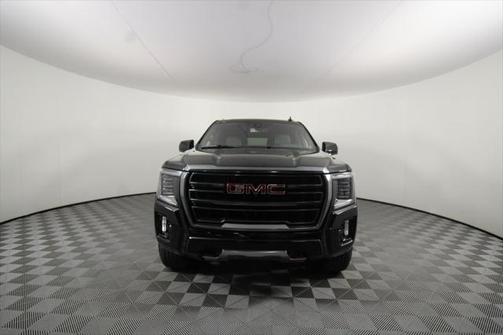 2022 GMC Yukon 4WD AT4