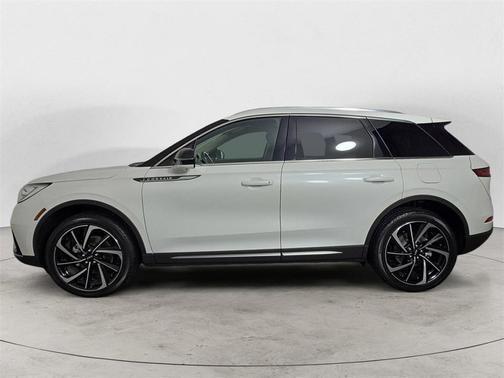 2024 Lincoln Corsair Reserve