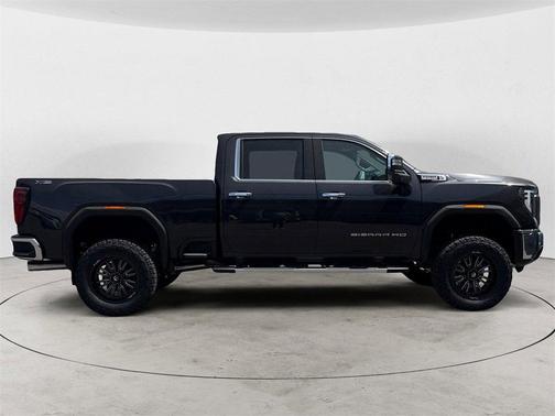 2025 GMC Sierra 2500 SLT