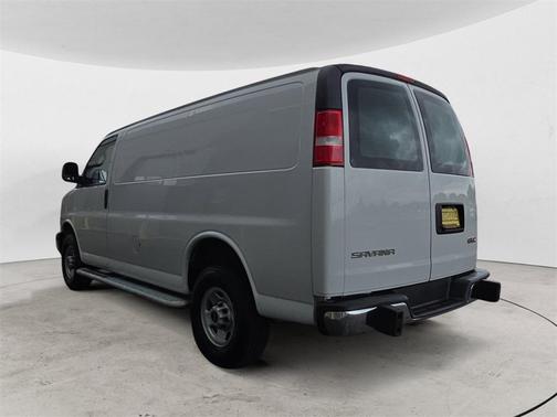 2023 GMC Savana 2500 Work Van