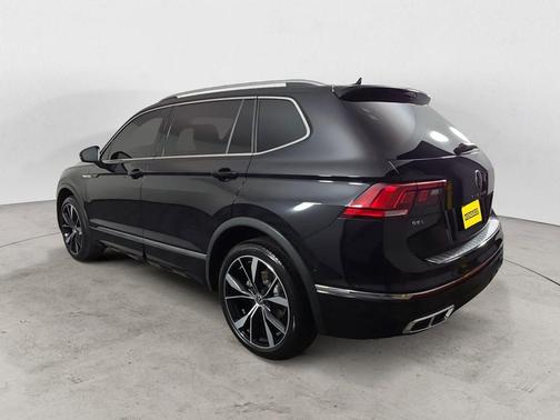 2022 Volkswagen Tiguan 2.0T SEL R-Line 4MOTION