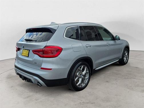 2021 BMW X3 PHEV xDrive30e