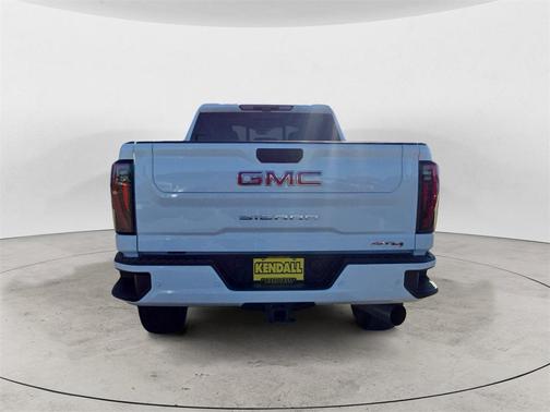 2025 GMC Sierra 2500 AT4