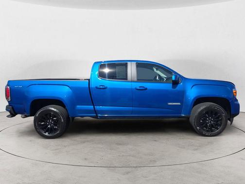 Dynamic Blue Metallic 2022 GMC Canyon Elevation