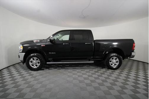 2022 RAM 2500 Laramie Crew Cab 4x4 6'4' Box