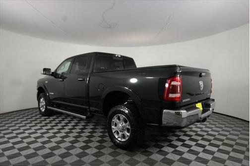 2022 RAM 2500 Laramie Crew Cab 4x4 6'4' Box