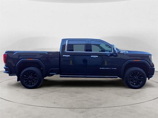 2023 GMC Sierra 2500 Denali