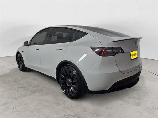 2022 Tesla Model Y Performance Dual Motor All-Wheel Drive