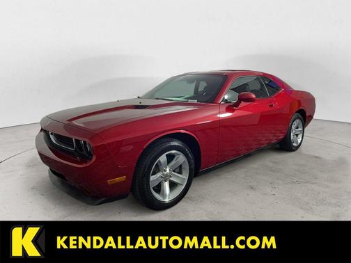 Inferno Red Crystal Pearl 2009 Dodge Challenger SE