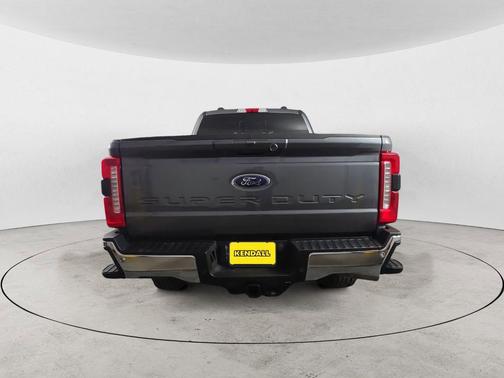 2023 Ford F-350 Lariat