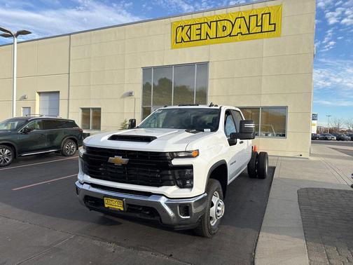 2026 Chevrolet Silverado 3500 WT