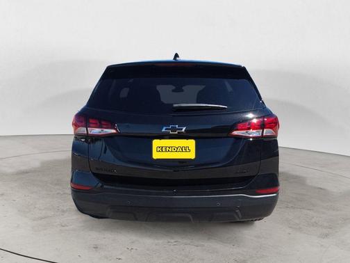 Mosaic Black Metallic 2024 Chevrolet Equinox LS