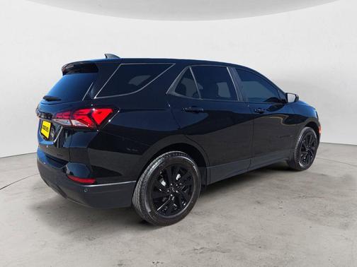 Mosaic Black Metallic 2024 Chevrolet Equinox LS