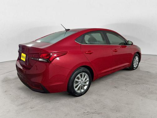 2021 Hyundai Accent SEL