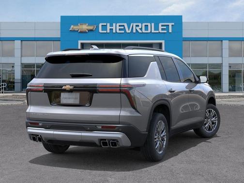 Sterling Gray Metallic 2026 Chevrolet Traverse LT