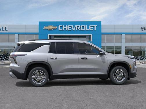 Sterling Gray Metallic 2026 Chevrolet Traverse LT