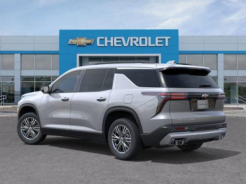 Sterling Gray Metallic 2026 Chevrolet Traverse LT