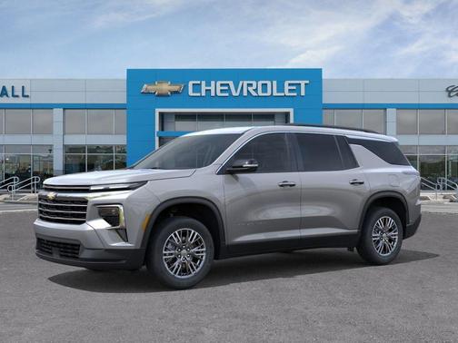 Sterling Gray Metallic 2026 Chevrolet Traverse LT