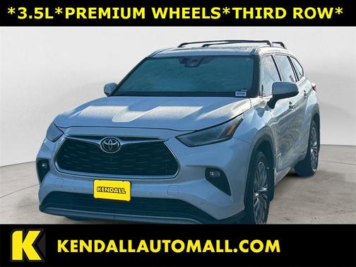 2022 Toyota Highlander Platinum