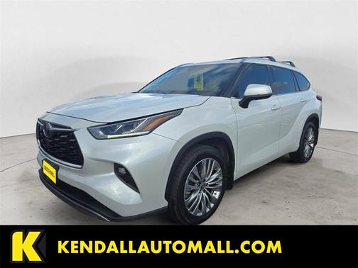 2022 Toyota Highlander Platinum