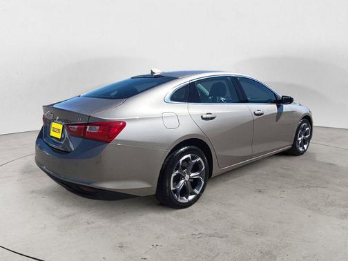 Mineral Gray Metallic 2024 Chevrolet Malibu FWD 1LT