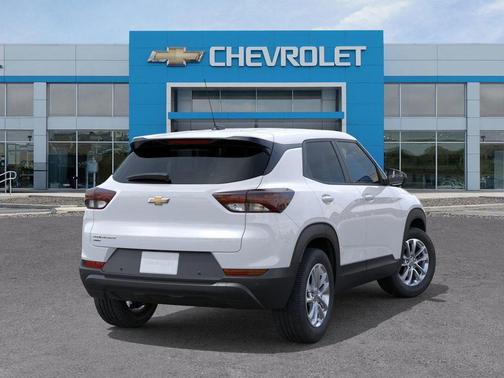 Summit White 2026 Chevrolet Trailblazer LS