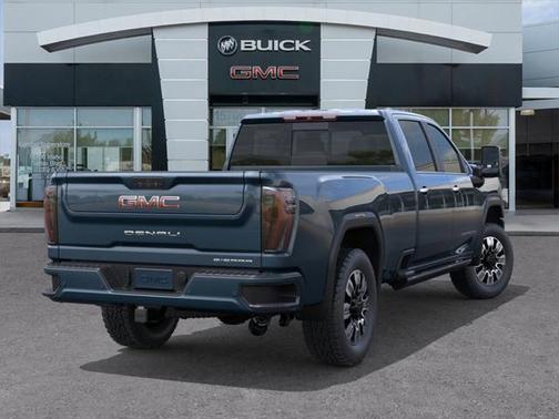 2025 GMC Sierra 3500 Denali