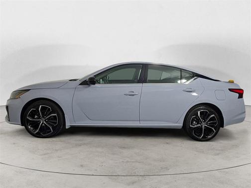 2025 Nissan Altima SR AWD