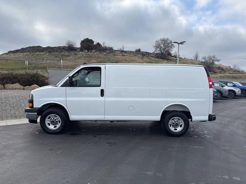 Summit White 2025 GMC Savana 2500 Work Van