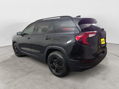 2024 GMC Terrain AWD AT4