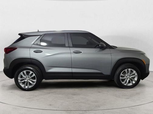 Sterling Gray Metallic 2023 Chevrolet Trailblazer LS