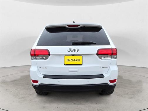 2020 Jeep Grand Cherokee Laredo